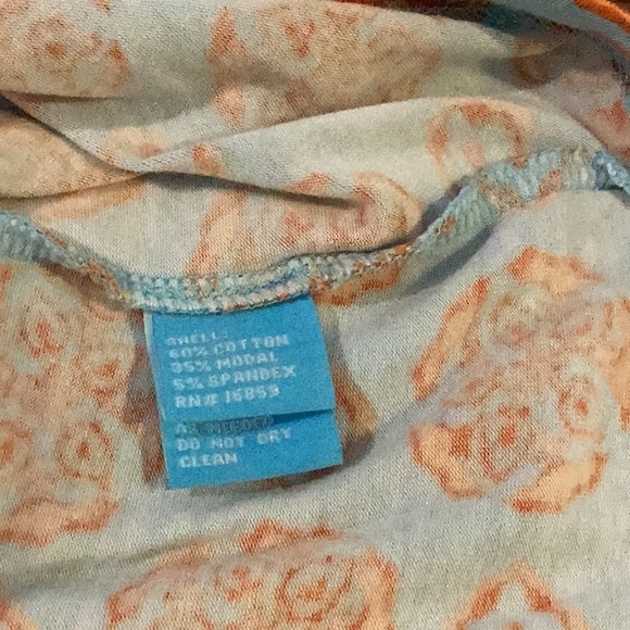 J. McLaughlin Blue Patterned Top w/ Bracelet Length Sleeves - Picture 10 of 10